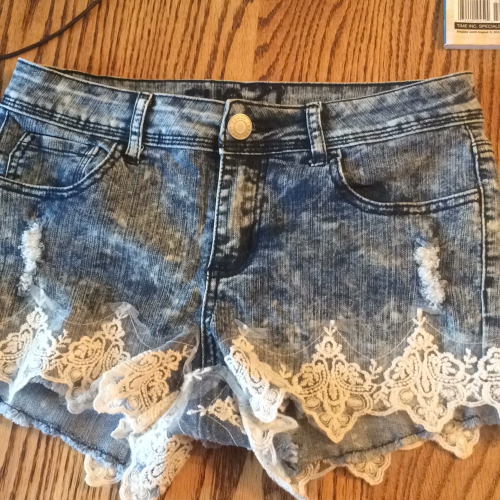 Rue 21 jean shirts size 5/6